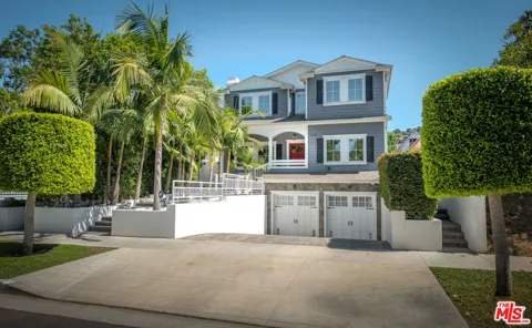 12142 Hollyglen Place