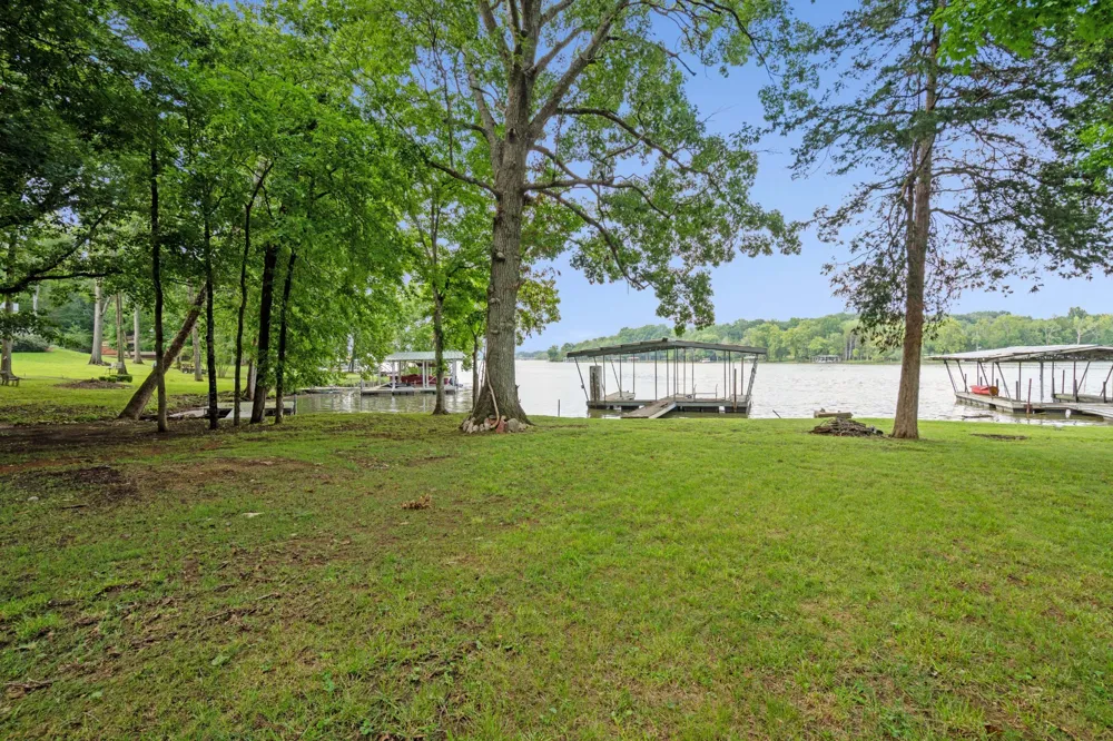 680 Gay Winds Dr Mount Juliet, TN 37122