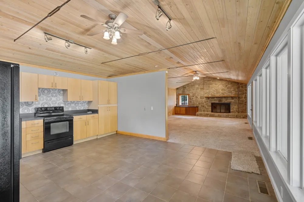 680 Gay Winds Dr Mount Juliet, TN 37122