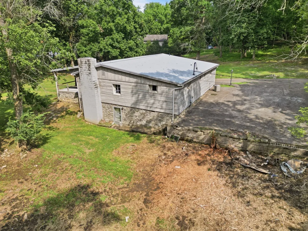 680 Gay Winds Dr Mount Juliet, TN 37122
