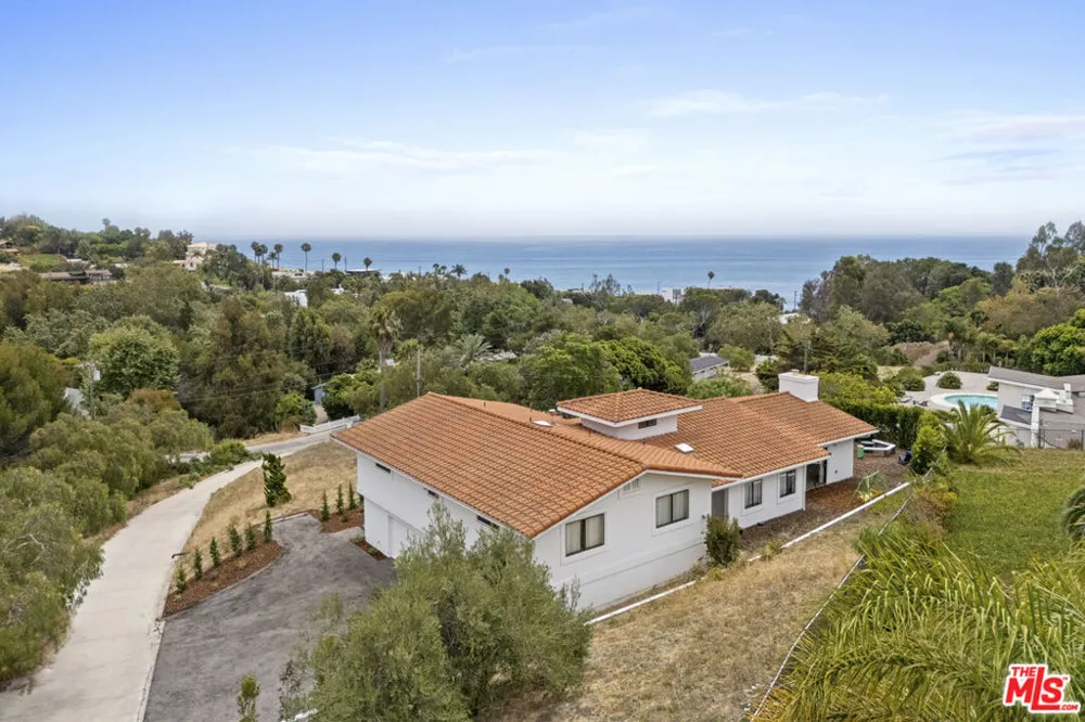 6405 Sycamore Meadows Drive Malibu, CA 90265