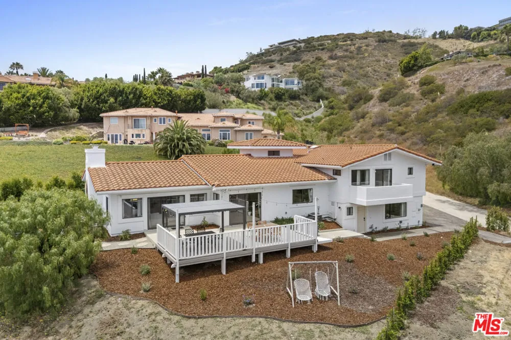6405 Sycamore Meadows Drive Malibu, CA 90265