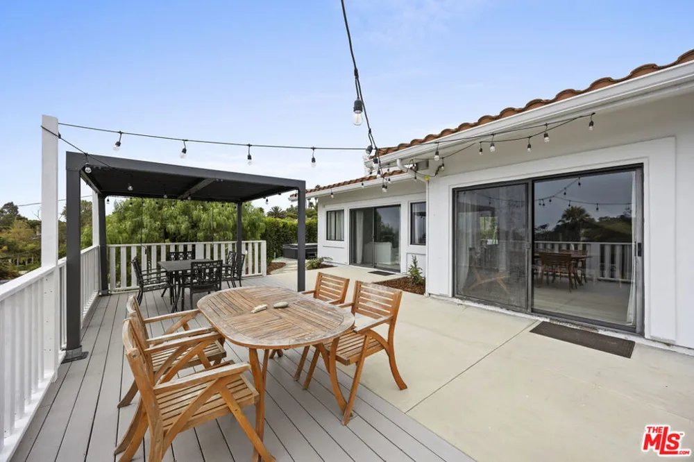 6405 Sycamore Meadows Drive Malibu, CA 90265