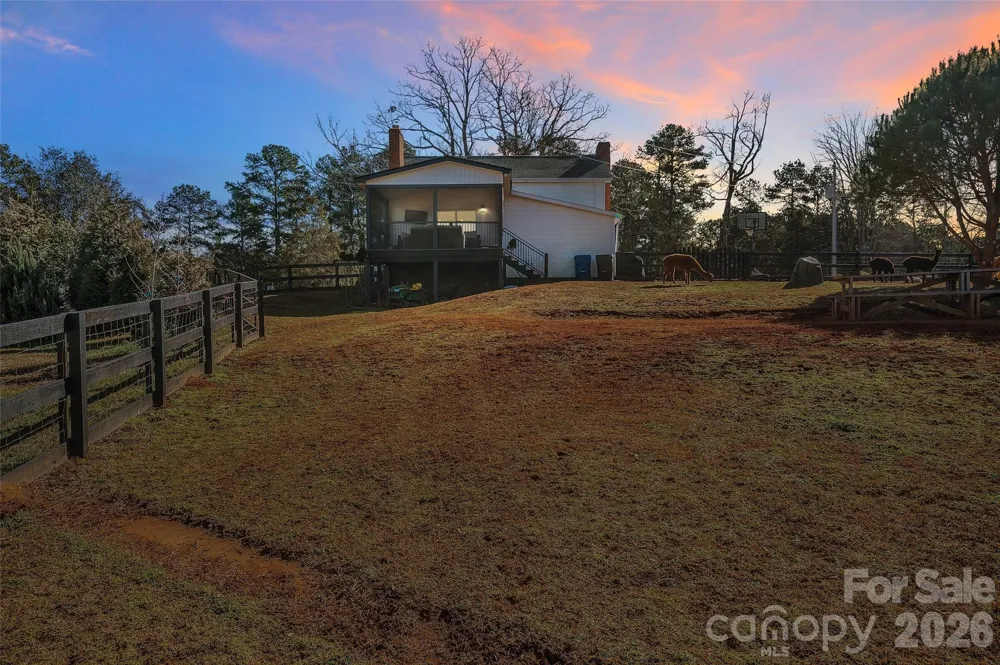 3433 Grey Road Davidson, NC 28036