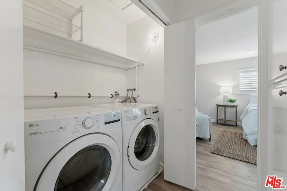 1456 Manhattan Beach Boulevard #G Manhattan Beach, CA 90266