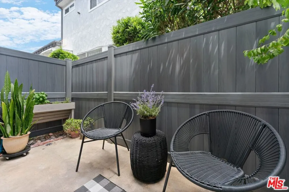 1456 Manhattan Beach Boulevard #G Manhattan Beach, CA 90266