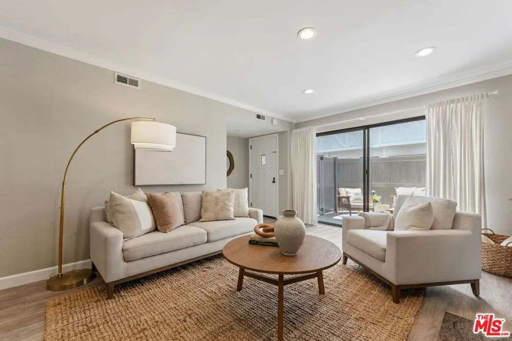 1456 Manhattan Beach Boulevard #G Manhattan Beach, CA 90266