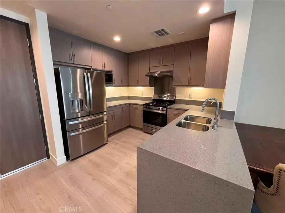 168 S Monterey St #407 Alhambra, CA 91801