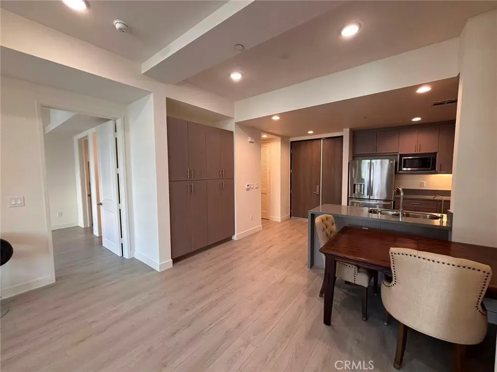 168 S Monterey St #407 Alhambra, CA 91801
