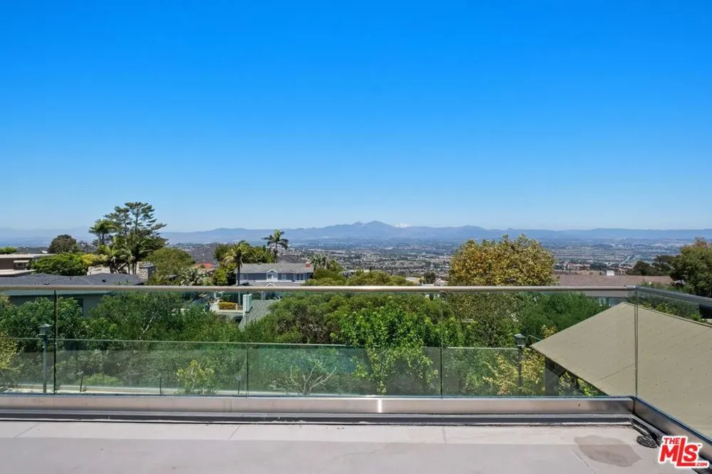 3144 Alta Laguna Boulevard Laguna Beach, CA 92651