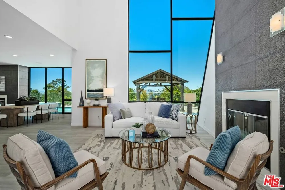 3144 Alta Laguna Boulevard Laguna Beach, CA 92651