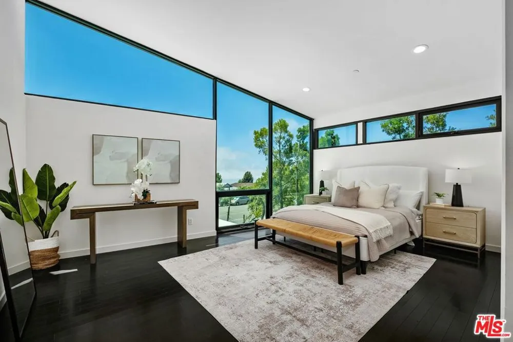3144 Alta Laguna Boulevard Laguna Beach, CA 92651