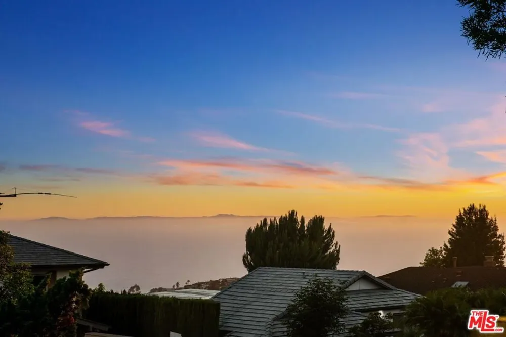 3144 Alta Laguna Boulevard Laguna Beach, CA 92651