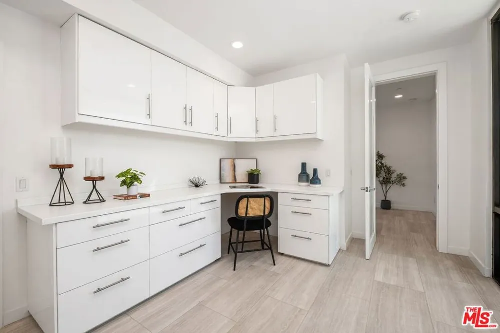 3144 Alta Laguna Boulevard Laguna Beach, CA 92651