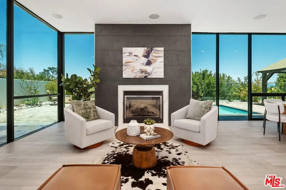 3144 Alta Laguna Boulevard Laguna Beach, CA 92651