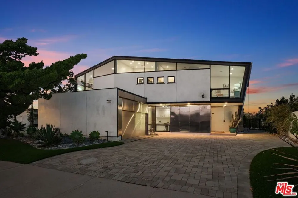 3144 Alta Laguna Boulevard Laguna Beach, CA 92651