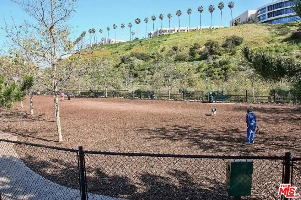 12534 W Fielding Circle #3 Playa Vista, CA 90094