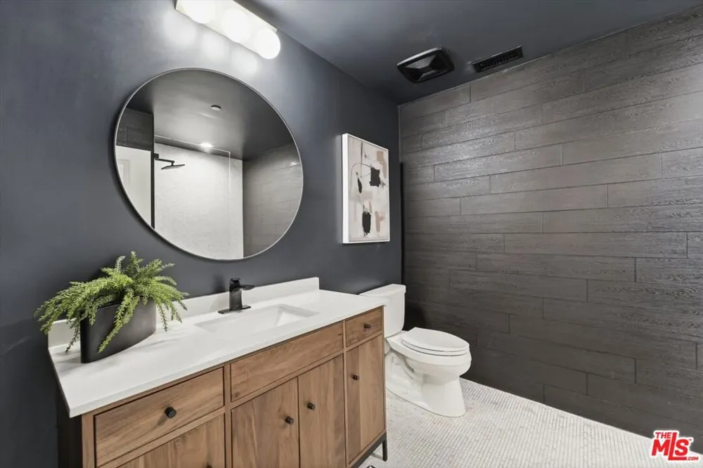 12534 W Fielding Circle #3 Playa Vista, CA 90094