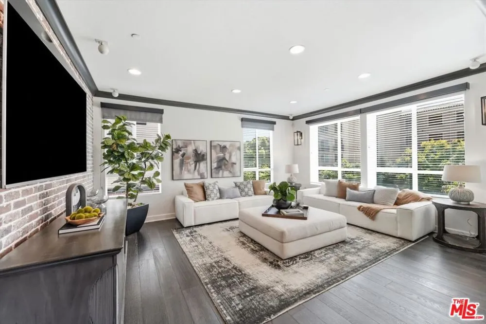 12534 W Fielding Circle #3 Playa Vista, CA 90094
