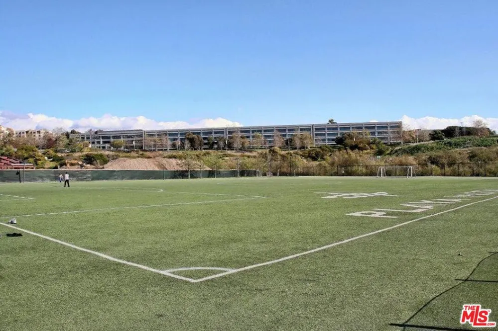 12534 W Fielding Circle #3 Playa Vista, CA 90094