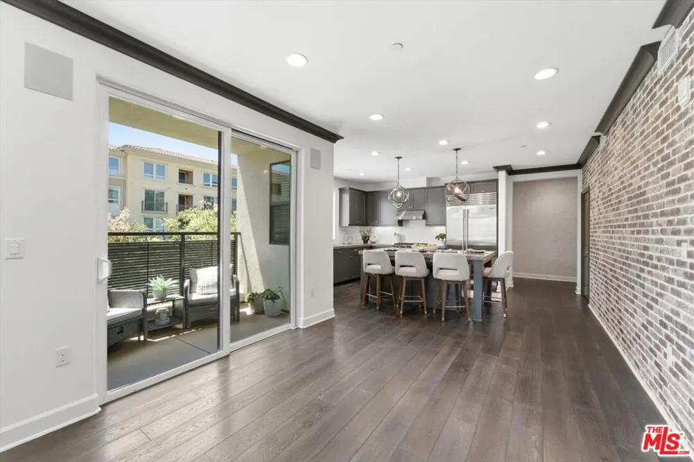 12534 W Fielding Circle #3 Playa Vista, CA 90094