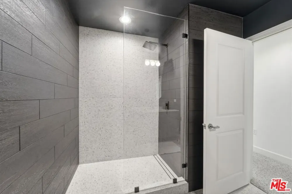 12534 W Fielding Circle #3 Playa Vista, CA 90094
