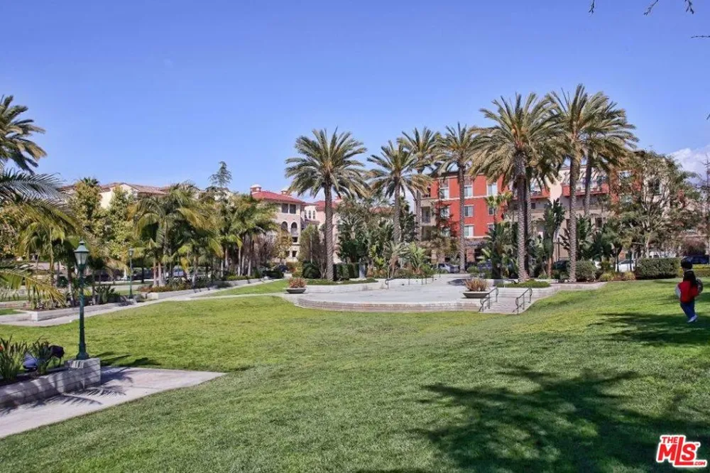 12534 W Fielding Circle #3 Playa Vista, CA 90094