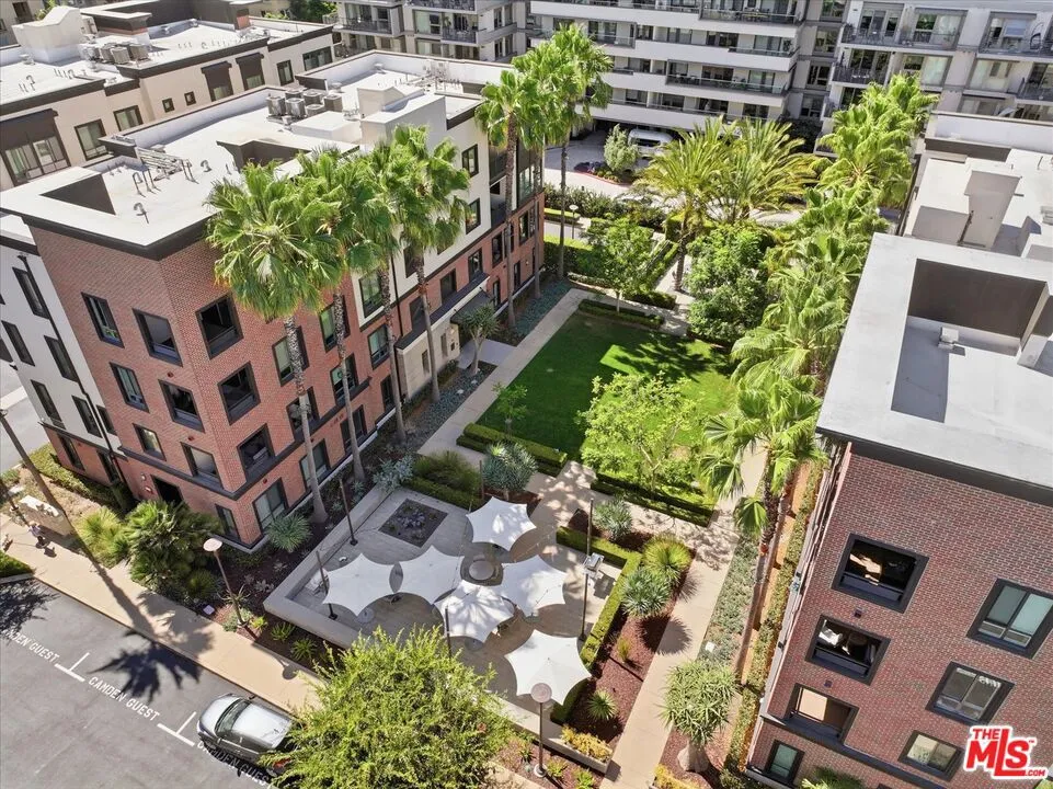 12534 W Fielding Circle #3 Playa Vista, CA 90094