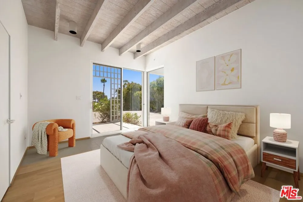 29035 Cliffside Drive Malibu, CA 90265