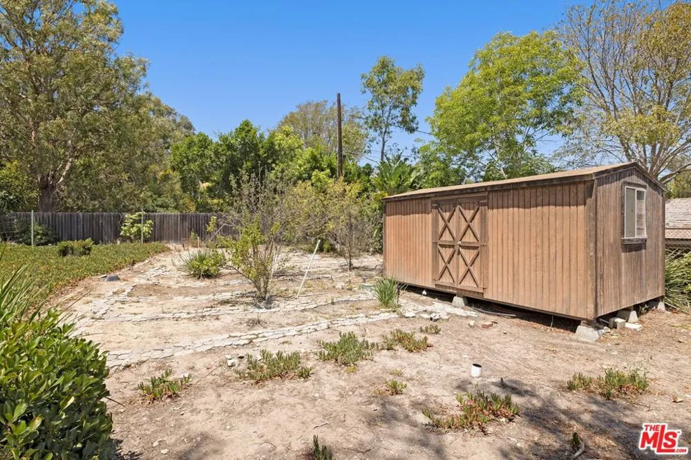 29035 Cliffside Drive Malibu, CA 90265