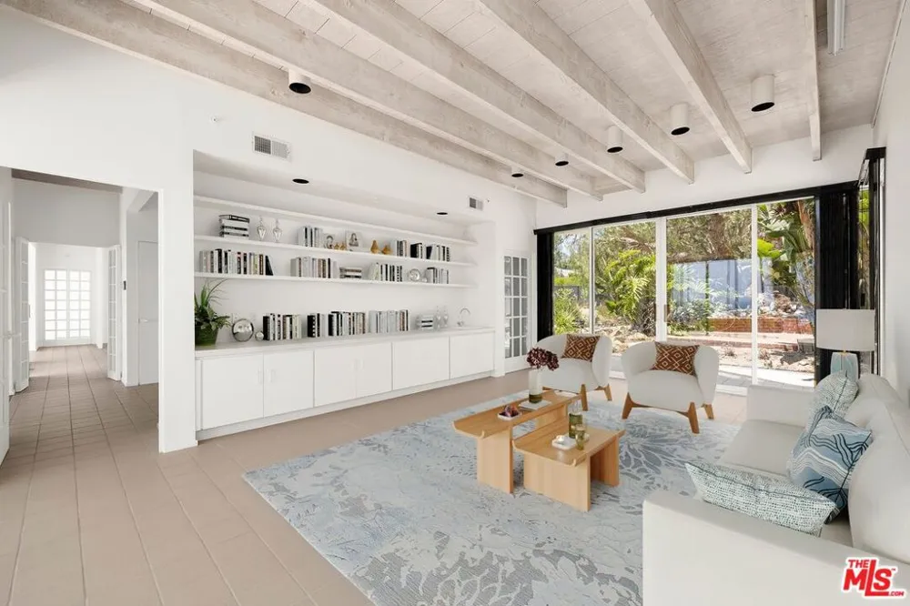 29035 Cliffside Drive Malibu, CA 90265