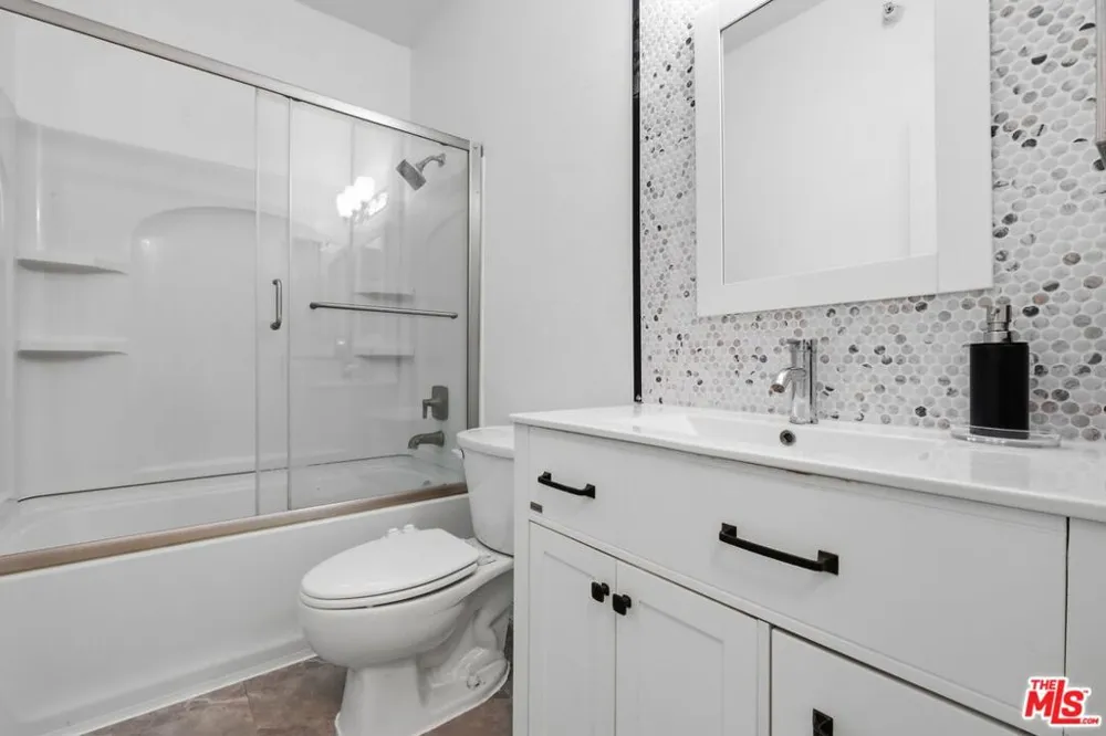 14405 Cerise Avenue #1 Hawthorne, CA 90250
