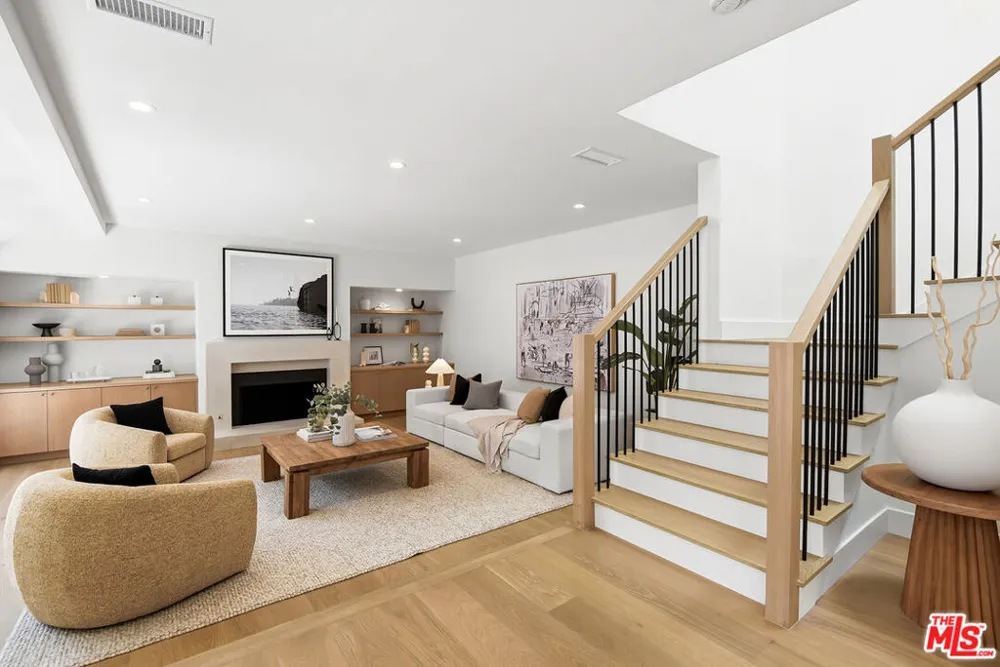 13080 Mindanao Way #95 Marina del Rey, CA 90292