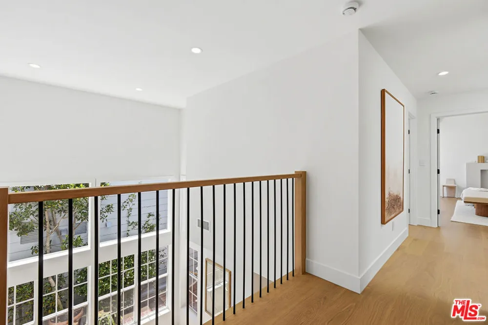 13080 Mindanao Way #95 Marina del Rey, CA 90292