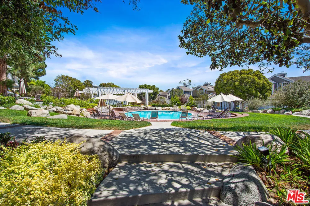 13080 Mindanao Way #95 Marina del Rey, CA 90292