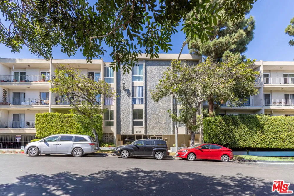 5625 Windsor Way #207 Culver City, CA 90230