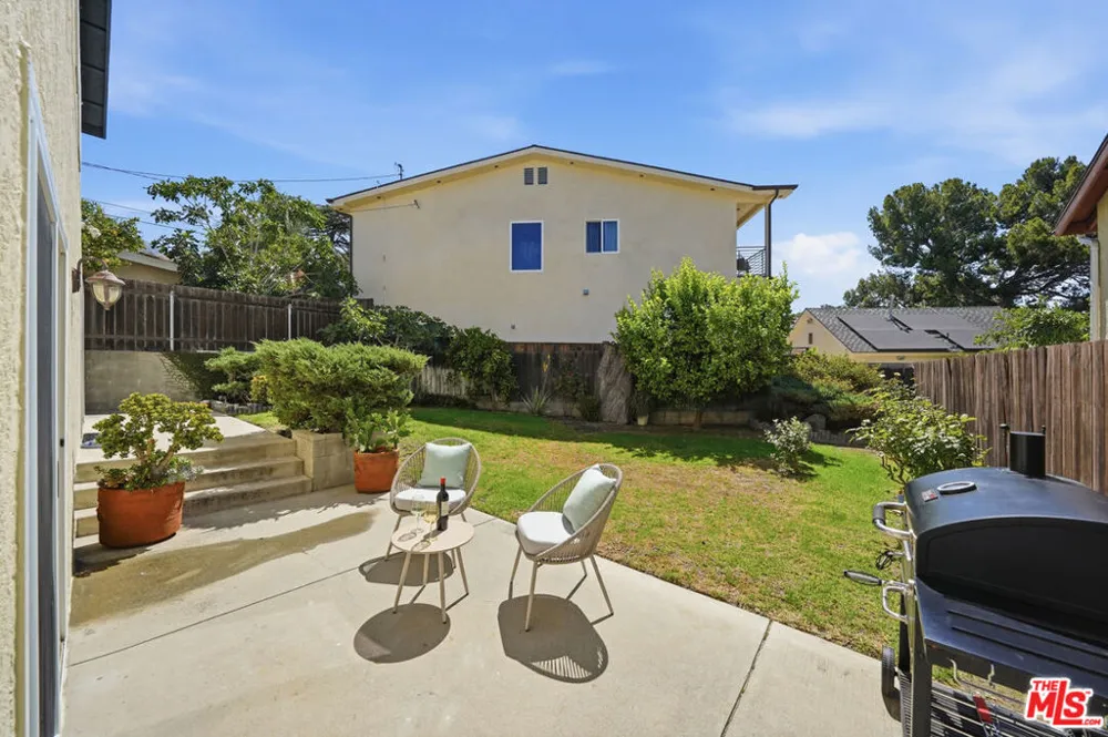 4814 Ramsdell Avenue La Crescenta, CA 91214