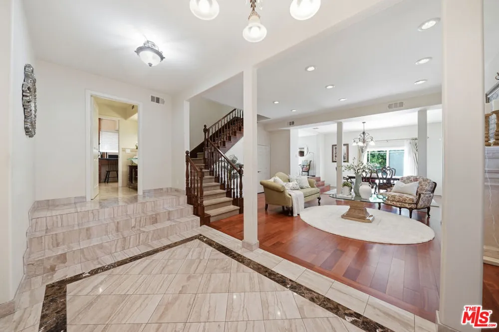 4814 Ramsdell Avenue La Crescenta, CA 91214
