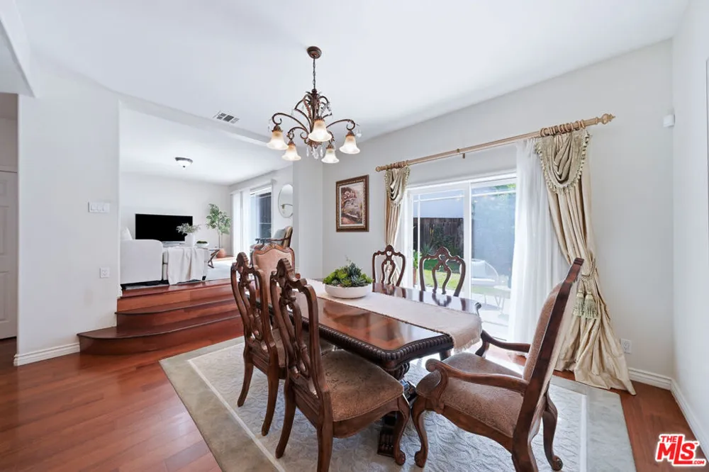 4814 Ramsdell Avenue La Crescenta, CA 91214