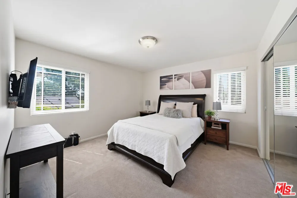 4814 Ramsdell Avenue La Crescenta, CA 91214