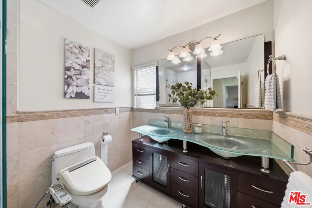 4814 Ramsdell Avenue La Crescenta, CA 91214