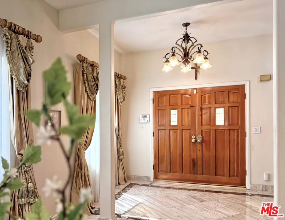 4814 Ramsdell Avenue La Crescenta, CA 91214