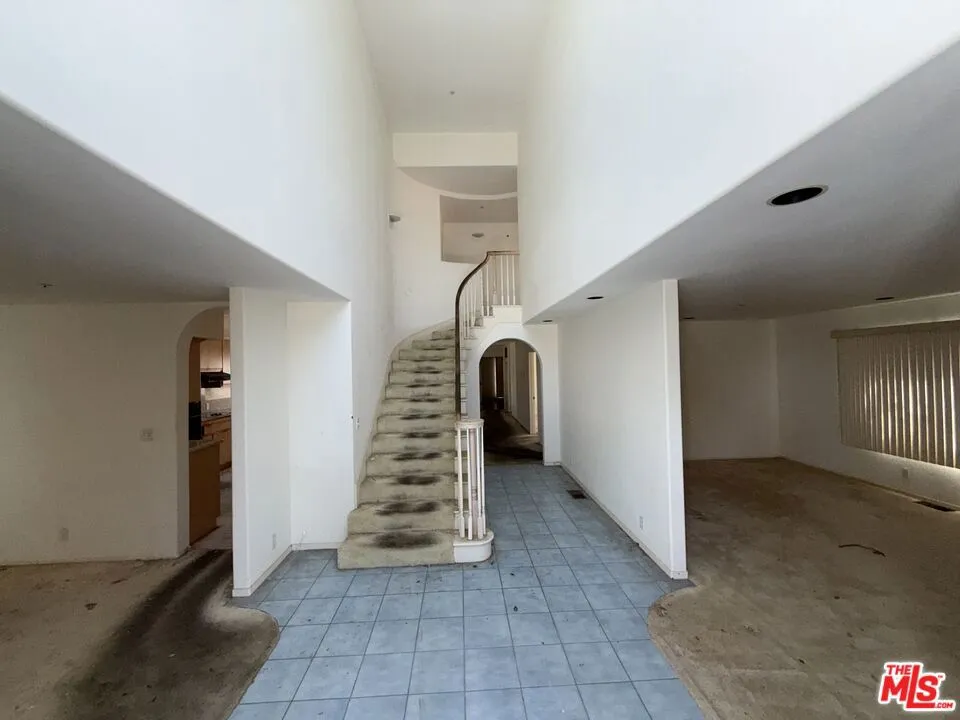 1212 S Irena Avenue Redondo Beach, CA 90277