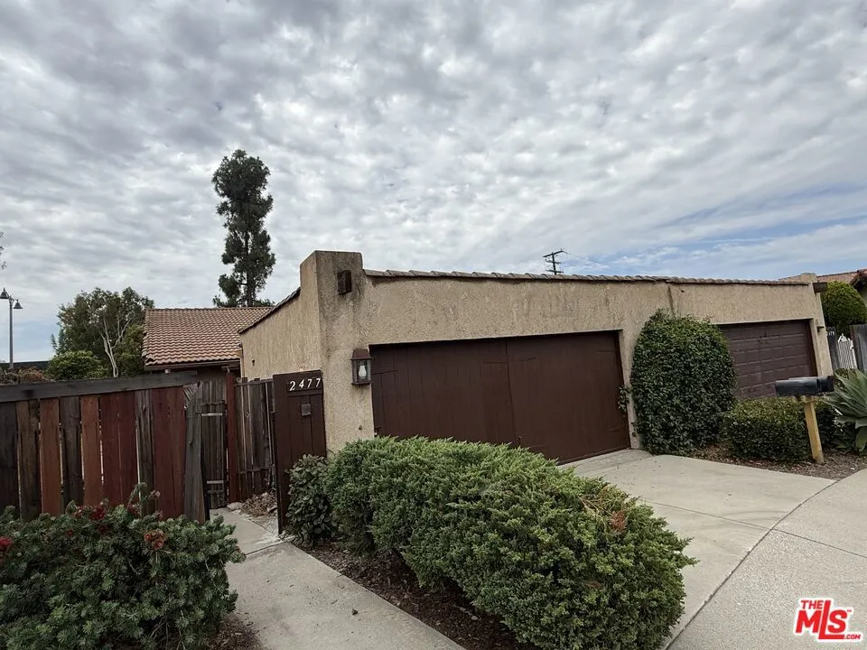 2477 Calle Villada Circle Duarte, CA 91010