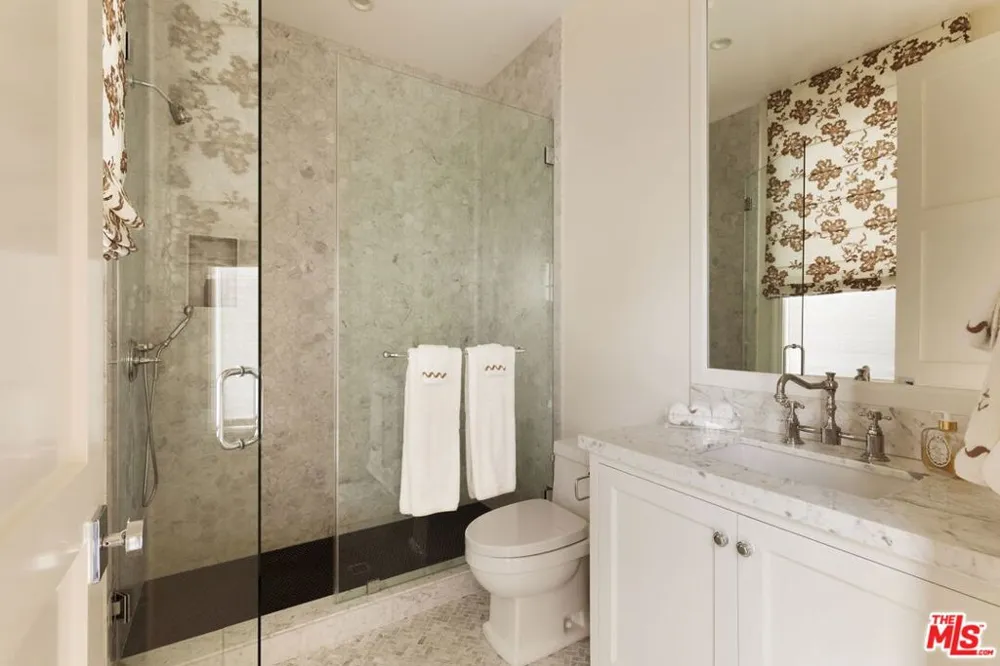 524 Ocampo Drive Los Angeles, CA 90272