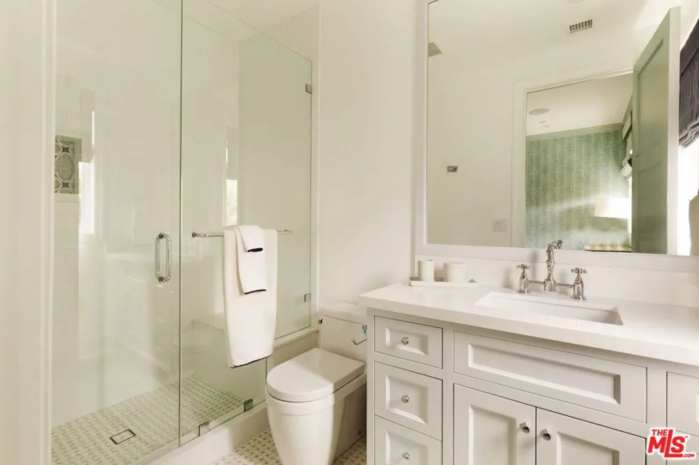 524 Ocampo Drive Los Angeles, CA 90272