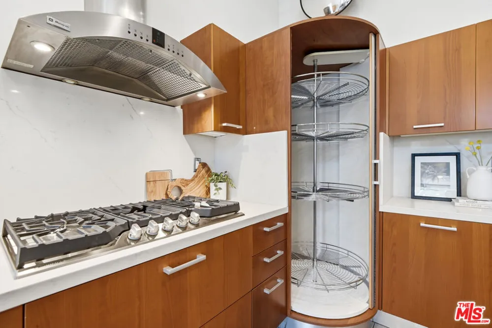 12912 Discovery Playa Vista, CA 90094