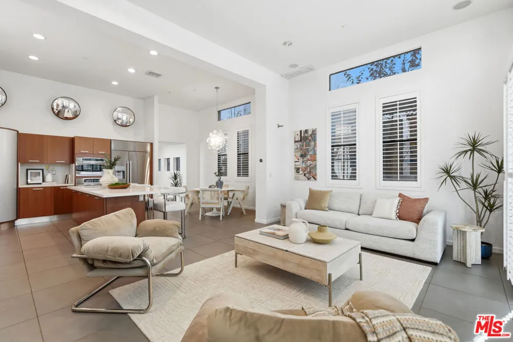 12912 Discovery Playa Vista, CA 90094