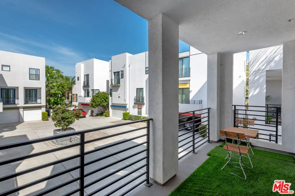 12912 Discovery Playa Vista, CA 90094