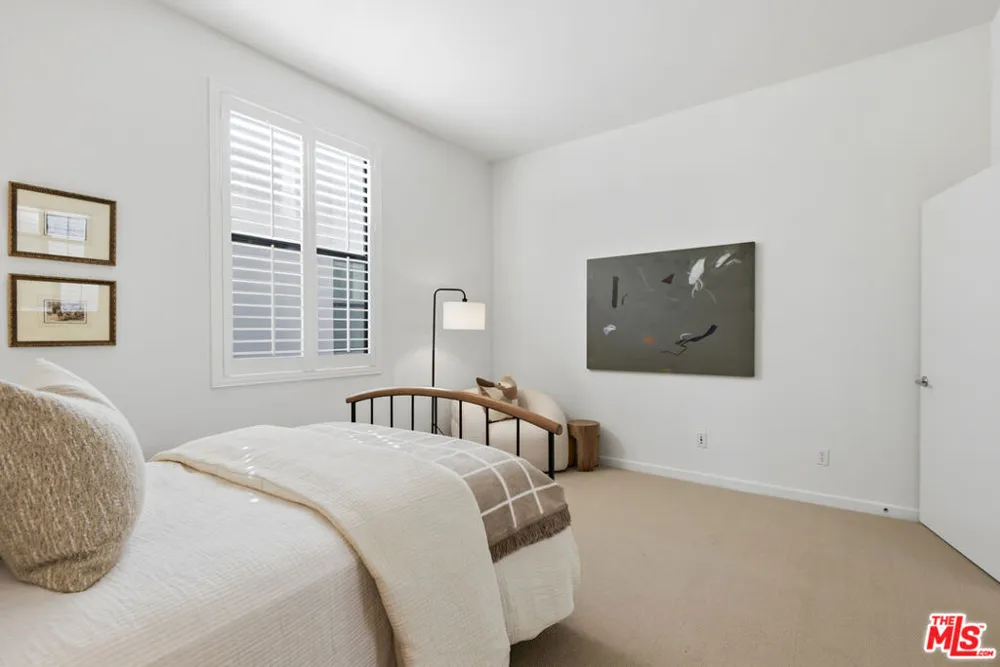 12912 Discovery Playa Vista, CA 90094
